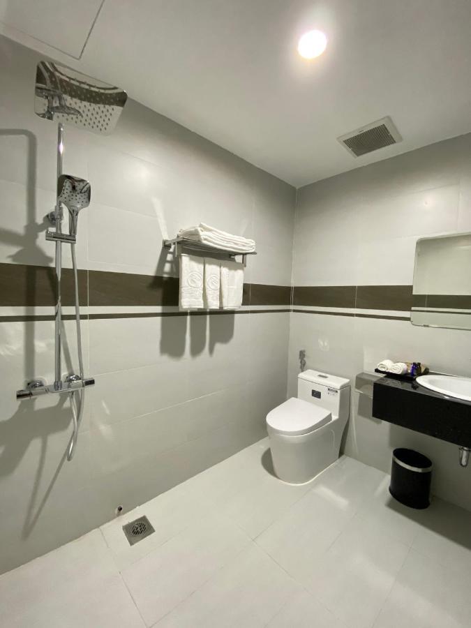 Hotel Dtt Galaxy Tam Chuc Thuc Khe Exteriér fotografie